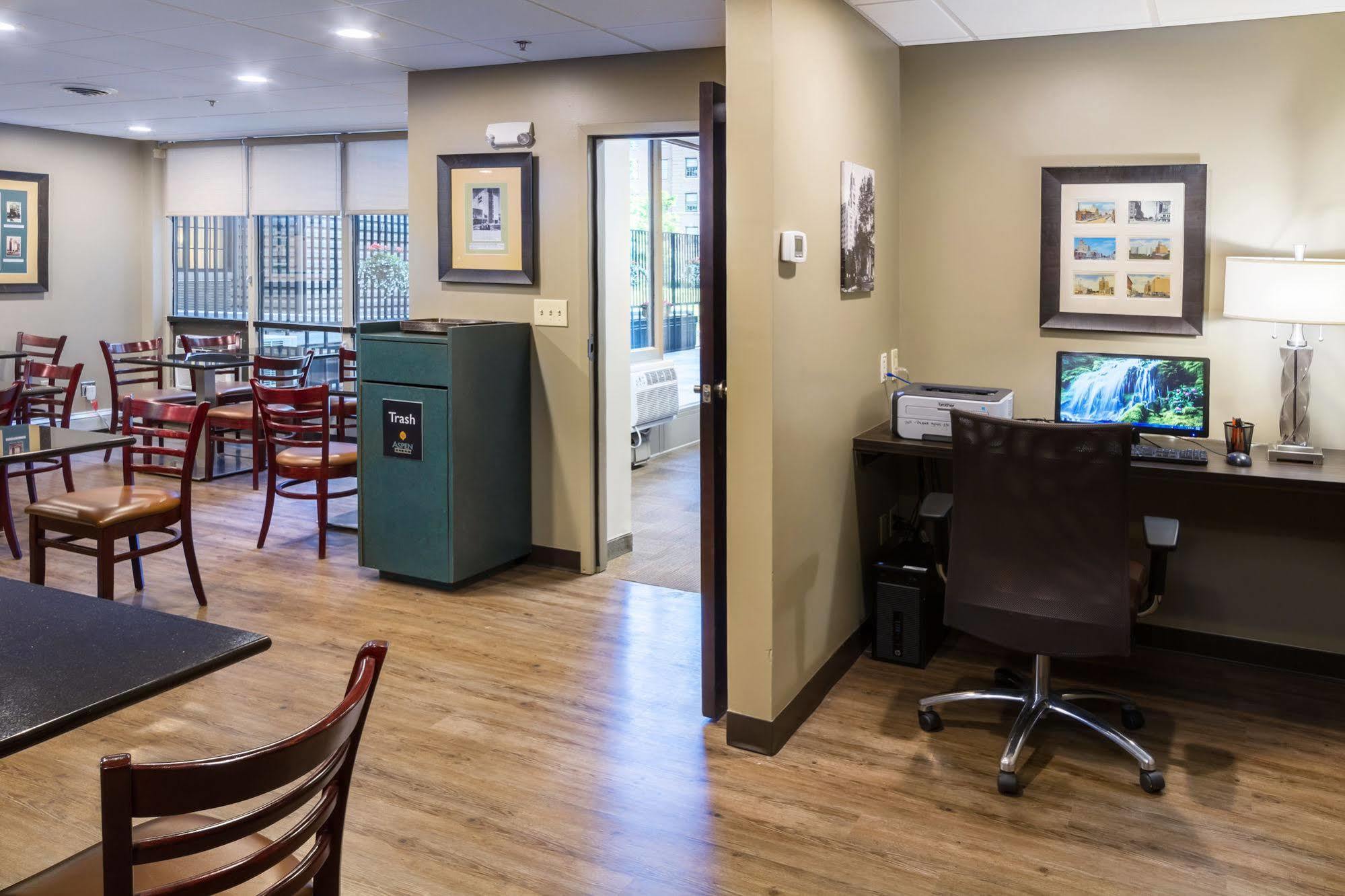 Hotel Aspen Select Rochester Zewnętrze zdjęcie
